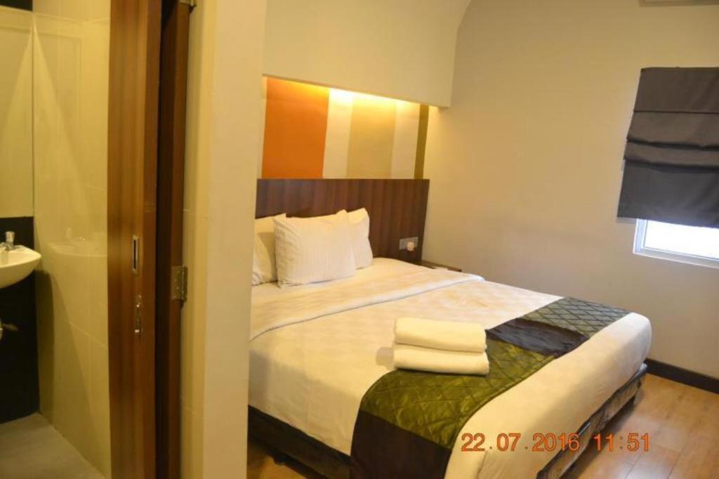 J Hotel Medan Ngoại thất bức ảnh