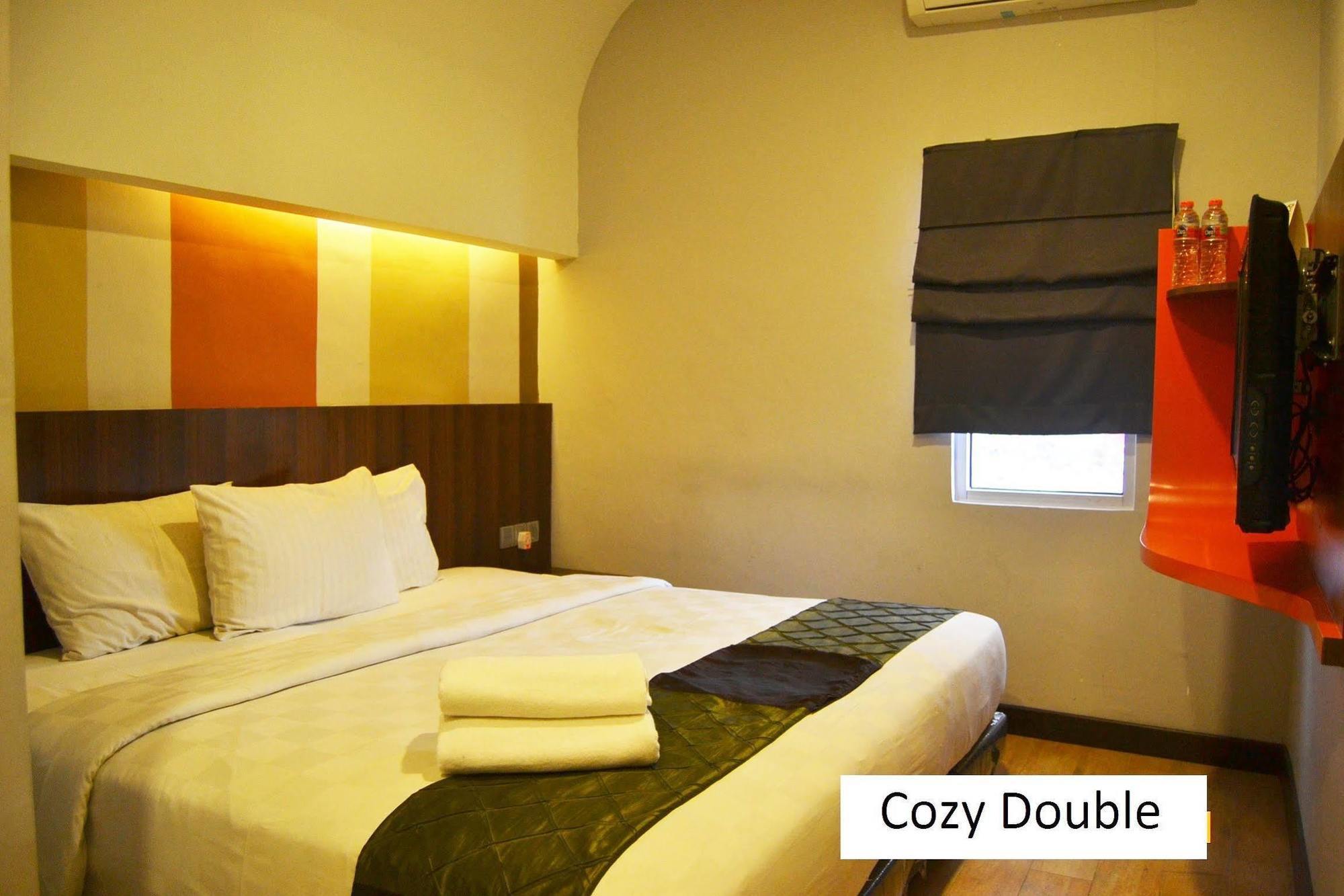 J Hotel Medan Ngoại thất bức ảnh